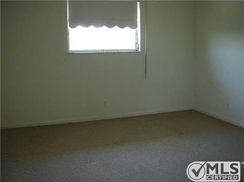 5th image of 2615 N Garden Dr #302