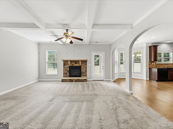 4th image of 4254 Sawgrass Dr