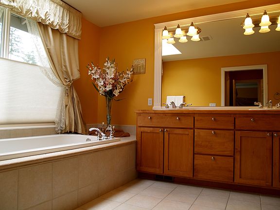 Master 5 Piece Bath