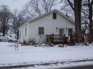506 Byron Rd, Howell, MI 48843