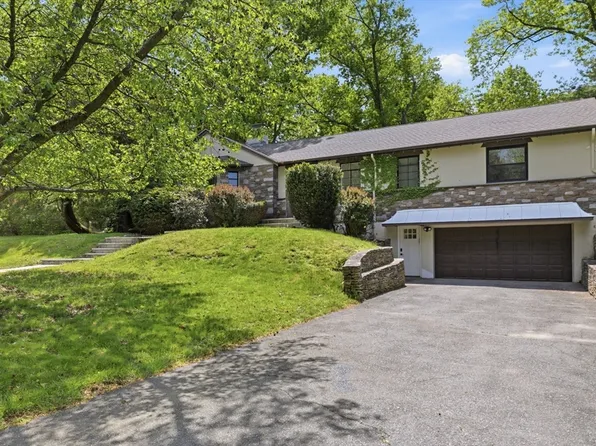 180 Eliot St, Brookline, MA 02467