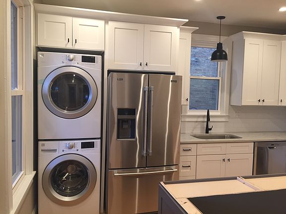 All new appliances and w/d