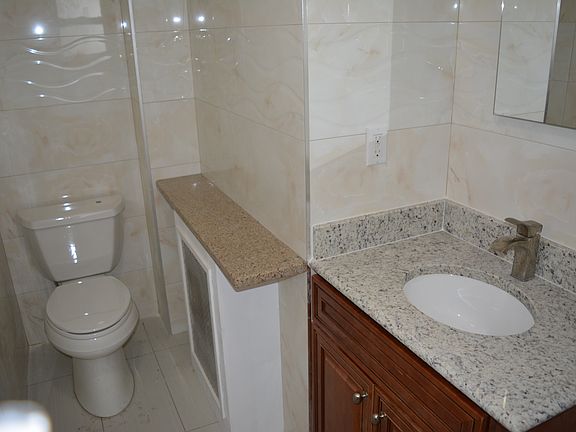 3rd image of 50 Wolfle St APT 1