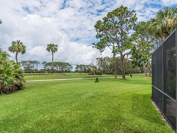 5th image of 9986 Sawgrass Dr E
