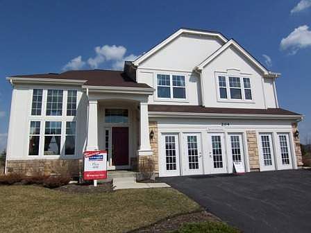 1st image of 204 Savoy Dr