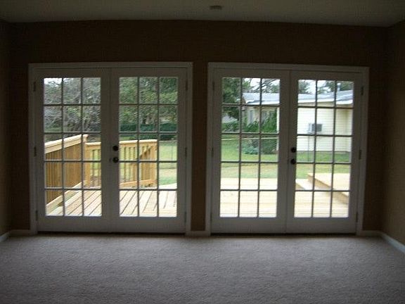 5th image of 535 Oakleaf Dr