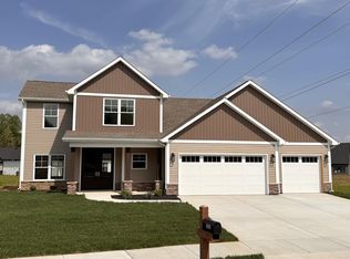1899 Petit Dr, West Lafayette, IN