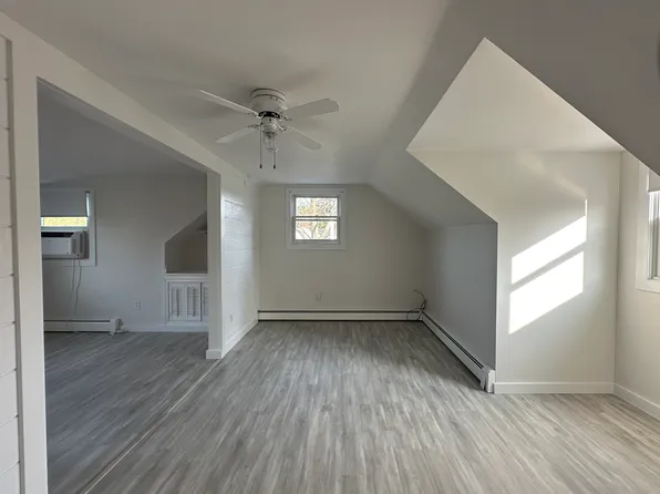 43 West St Floor 2, Northport, NY 11768