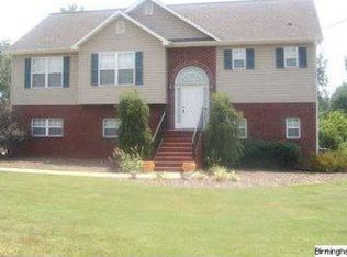 688 Cannie Phillips Rd, Sumiton, AL 35148