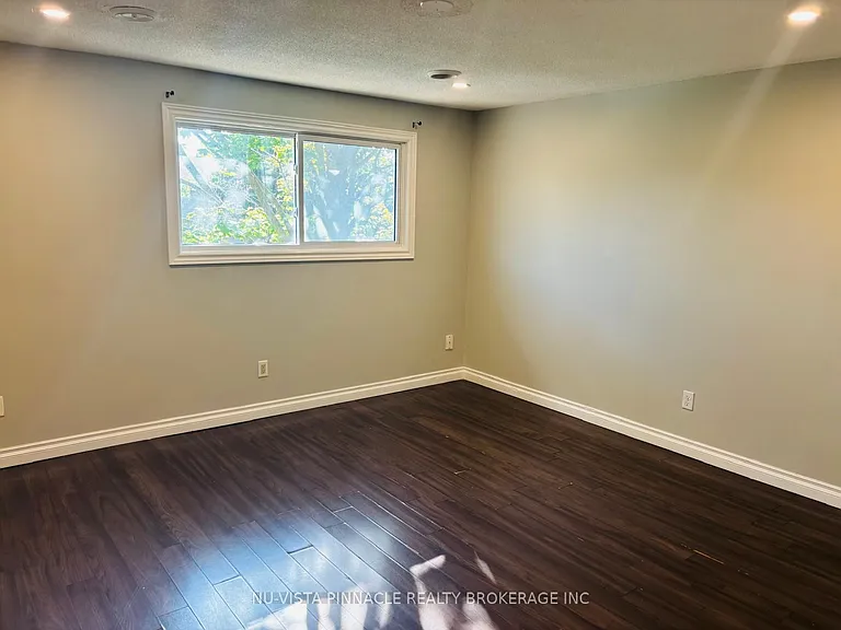 577 3rd St #39 — Photo 13