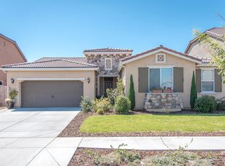 2447 W Allen Ave, Visalia, CA 93291