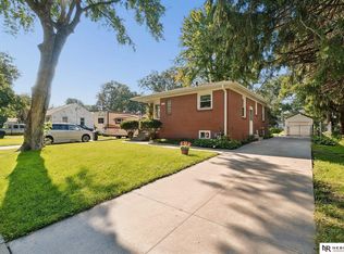 3755 Garfield St, Lincoln, NE 68506