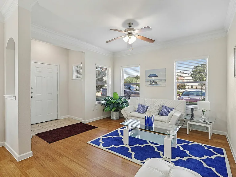 C1LG Living Room