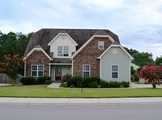 75 Kailors Cove Cir, Ringgold, GA 30736