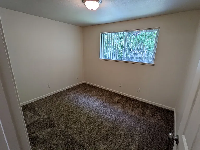 7815 NE 117th Ave — Photo 52
