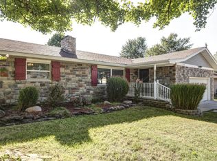 1634 S Estate Ave, Springfield, MO 65804