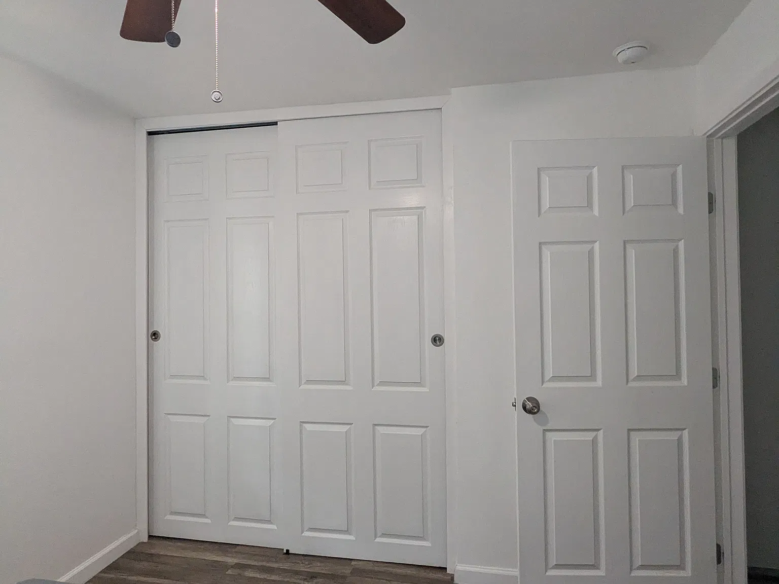 3 bed, 1068 sqft, $1,300 — Photo 3