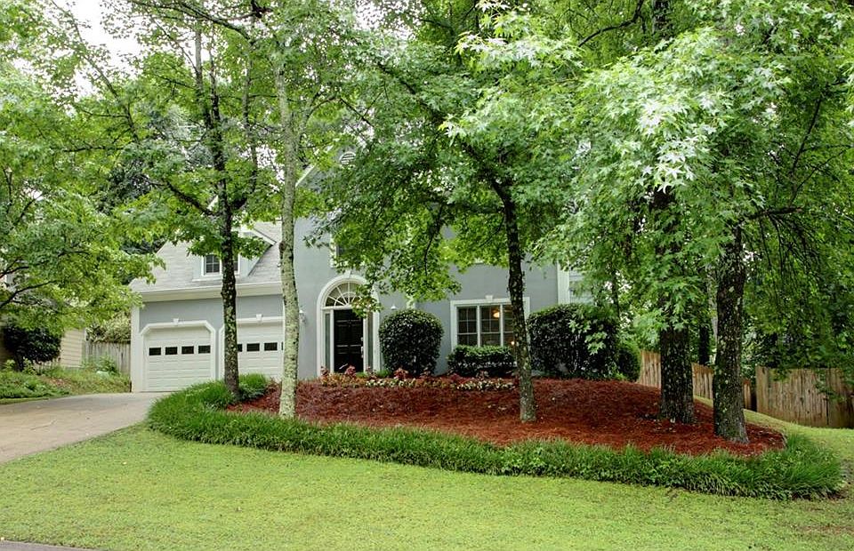 1st image of 4851 Helga Way NE
