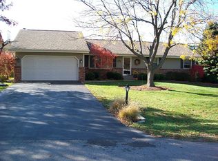 11634 Tranary Ct, Roscoe, IL 61073