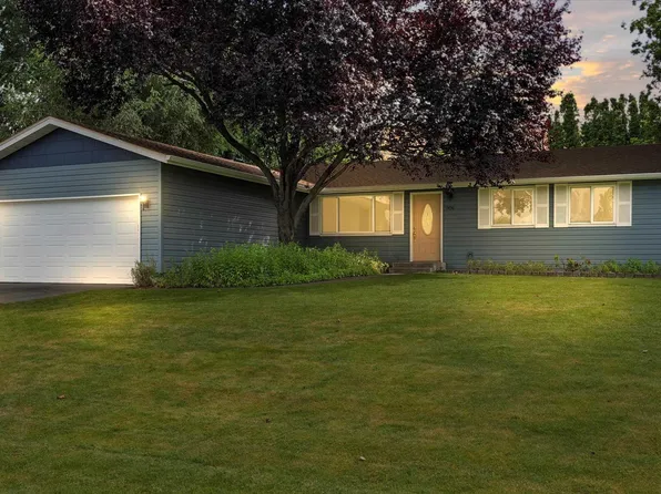 5456 Fern Loop, West Richland, WA 99353