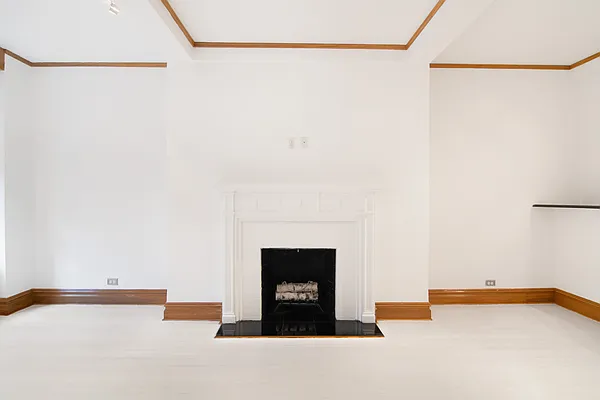 Rented by WAM Partners - William Moses Co. | media 8