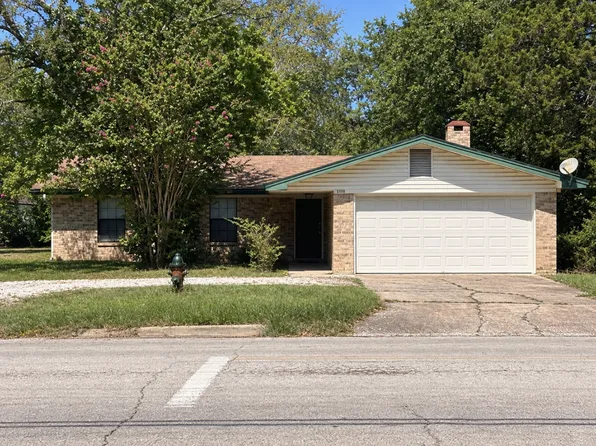 1104 Pershing Ave, Lufkin, TX 75904