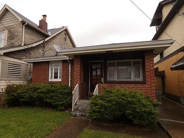 215 Monongahela Ave photo 1