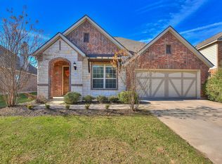 409 Bluehaw Dr, Georgetown, TX 78628