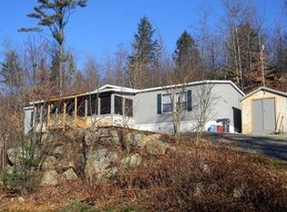 203 Gore Rd, Oxford, ME 04270