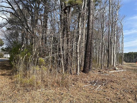 5th image of 2402 Wolf Trap Rd