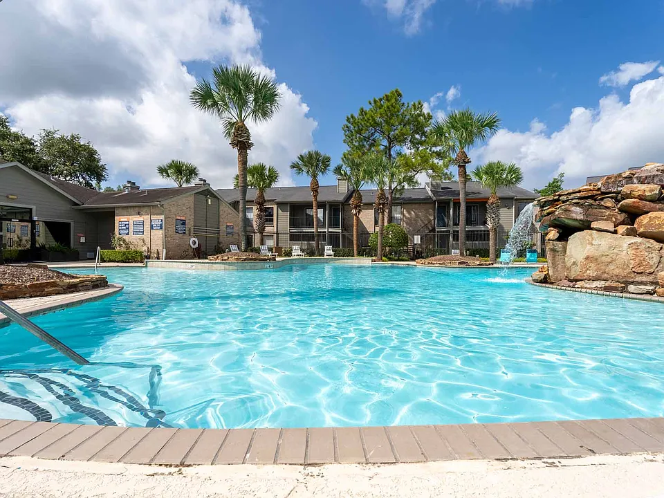 2400 Briarwest Apartments