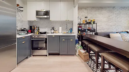 Rented by Bond New York