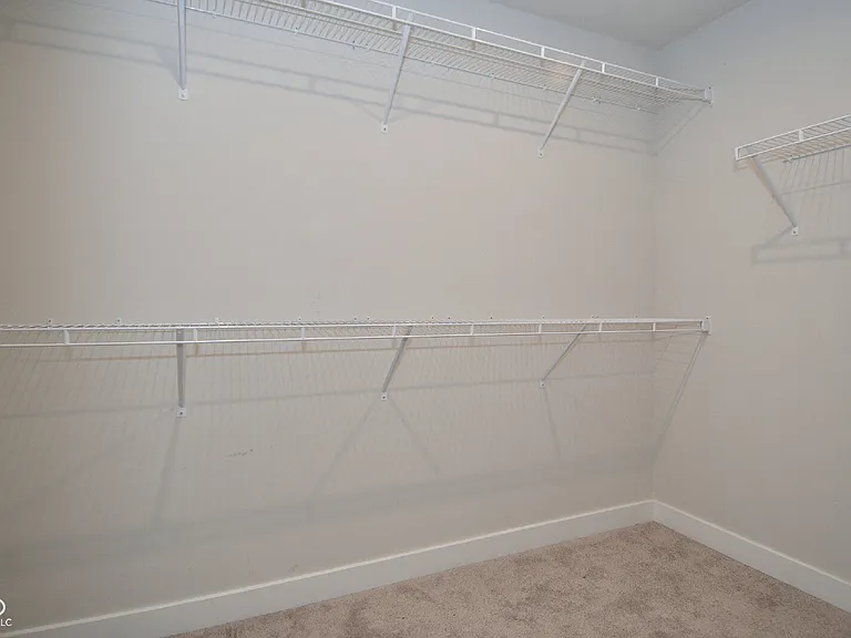 379 Gathering Ln — Photo 38
