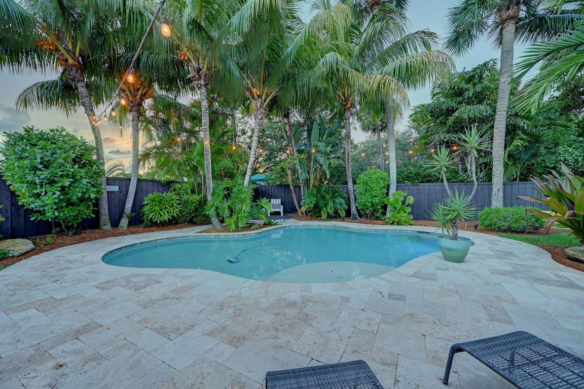 next background image