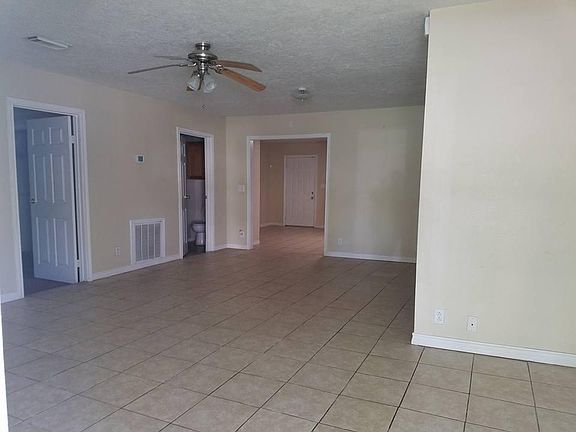 4th image of 318 14th St N