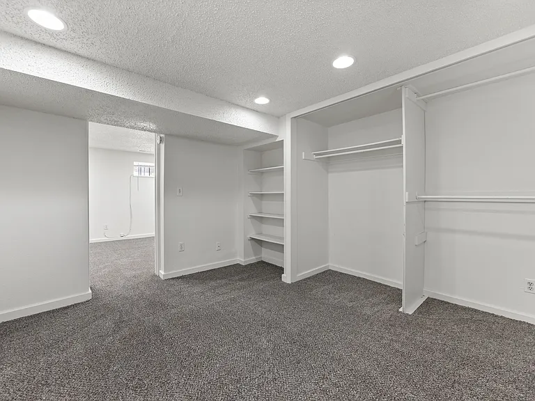 1217 E 14th Ave. — Photo 15