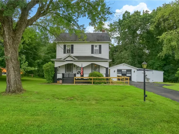 148 3rd St, Ellwood City, PA 16117