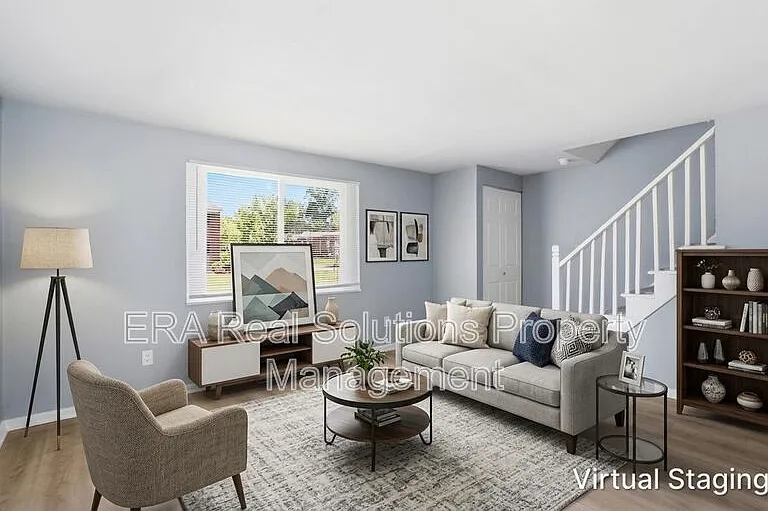 1622 Smith Rd — Photo 1