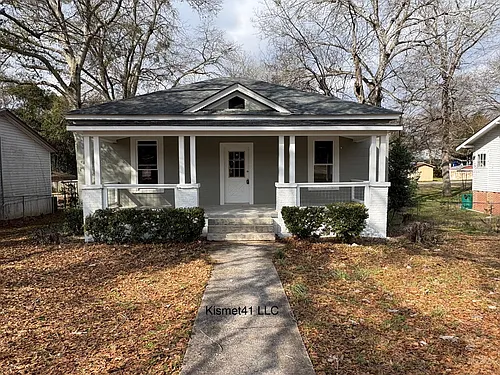 409 Lilly Ave Photo 1
