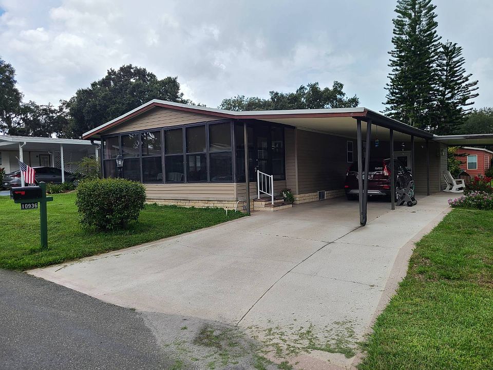 1st image of 10936 Tall Oak Cir