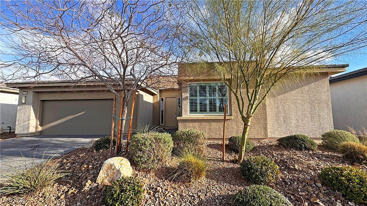 5119 E Long Leaf Ct
