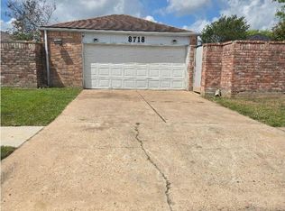 8718 Brummel Dr, Houston, TX 77099