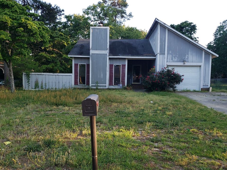 1st image of 2113 Lakeridge Dr