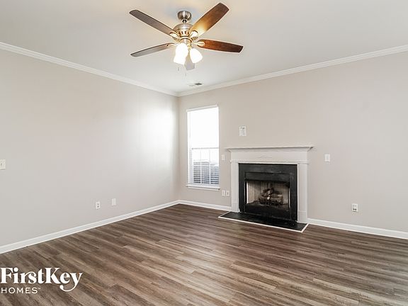 2nd image of 1906 Buckminster Dr
