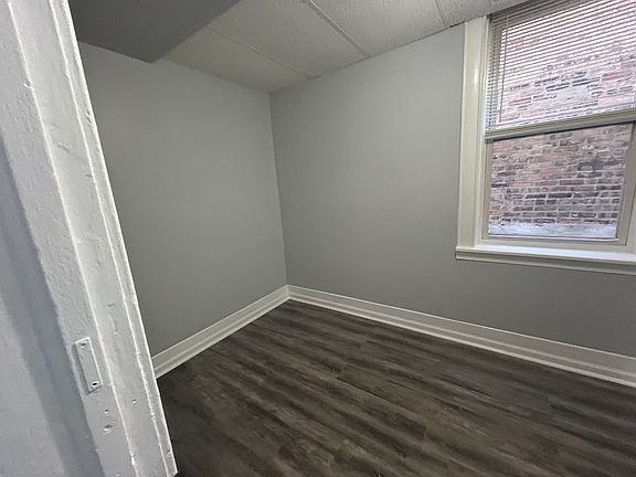 3rd image of 444 W 45th St