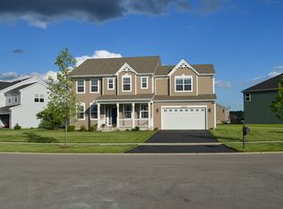 4220 Southerland Dr, Oswego, IL 60543