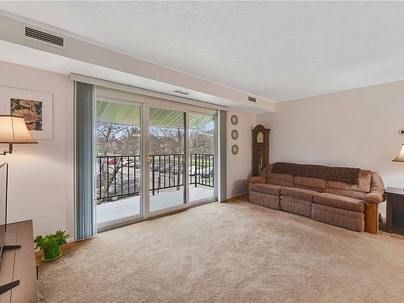 2nd image of 16500 Heather Ln #S202
