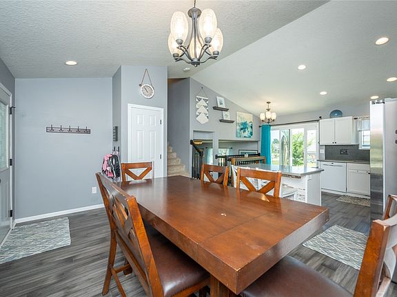 3rd image of 6009 NW 50th St
