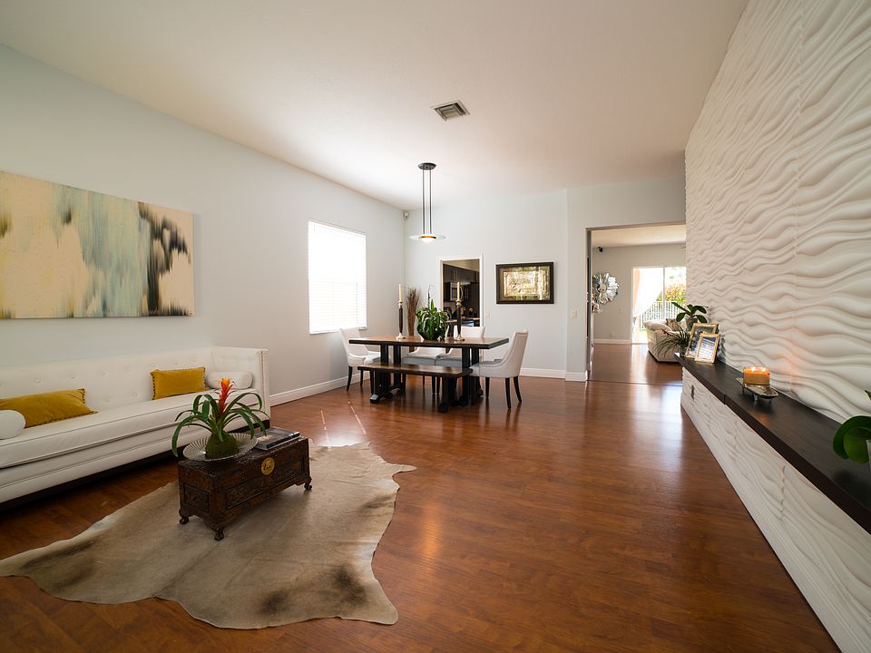 1st image of 1406 Sandpiper Cir