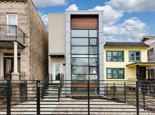 2746 N Fairfield Ave, Chicago, IL 60647
